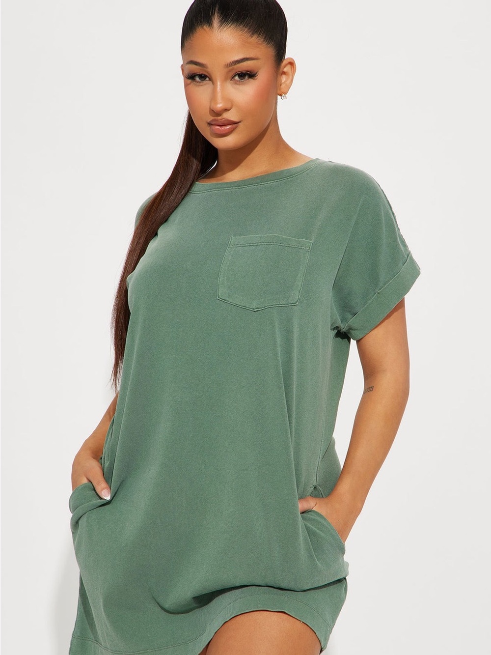 BNWT Fashion Nova Krystal T-shirt mini dress 100% cotton pockets soft green Lg